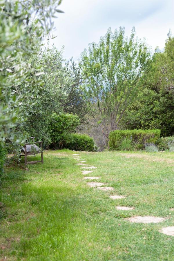 Отель Domaine De La Xavoliere Saint-Cezaire-sur-Siagne Экстерьер фото