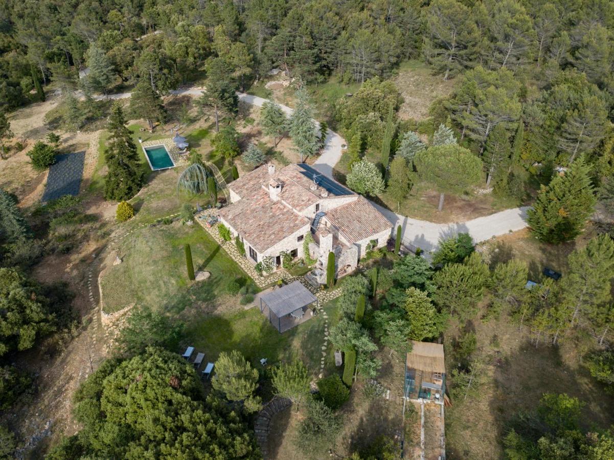 Отель Domaine De La Xavoliere Saint-Cezaire-sur-Siagne Экстерьер фото